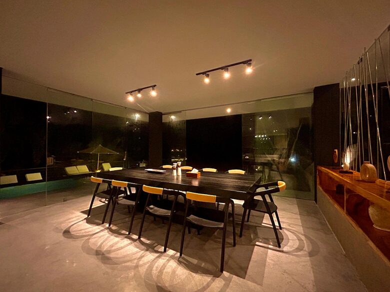 Sibu Sibu Villa - 6 Bedrooms Villa with Ocean View - Badung, Indonesia