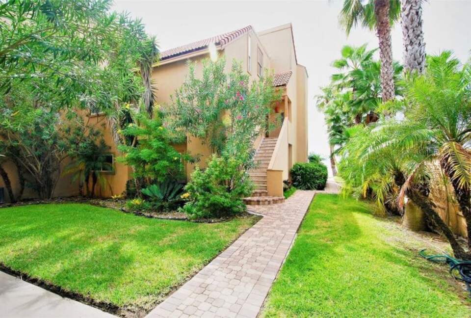 Waterfront Comfort and Style in South Padre - South Padre Island, Texas