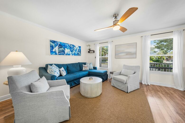 Family-Friendly Destin Escape | Walk to Beach & Shopping - Destin, Florida