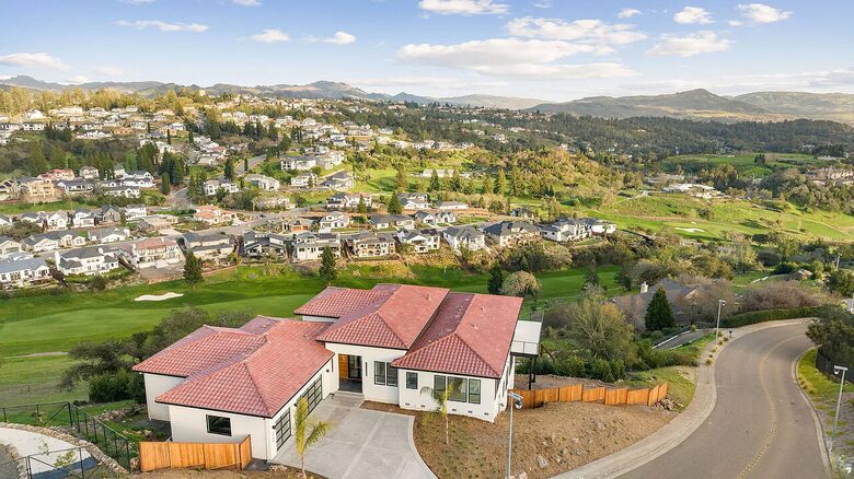 Wine Country Escape | Elegant Skyfarm Estate Overlooking Fountaingrove Golf Course - Santa Rosa, California