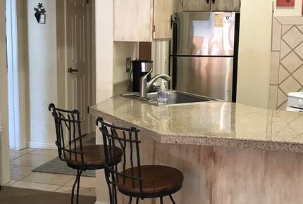 Kitchen Bar