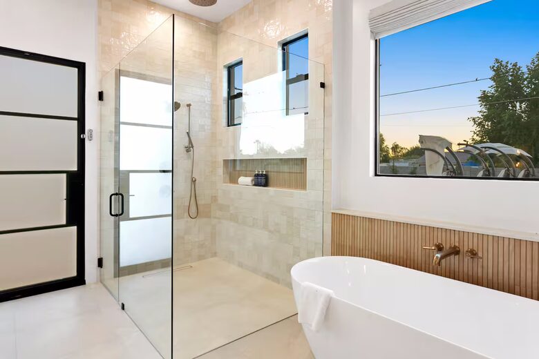 Scottsdale Entertainment Stunner - Scottsdale, Arizona
