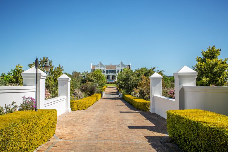 Manor House Fijndraai Estate - Stellenbosch, South Africa