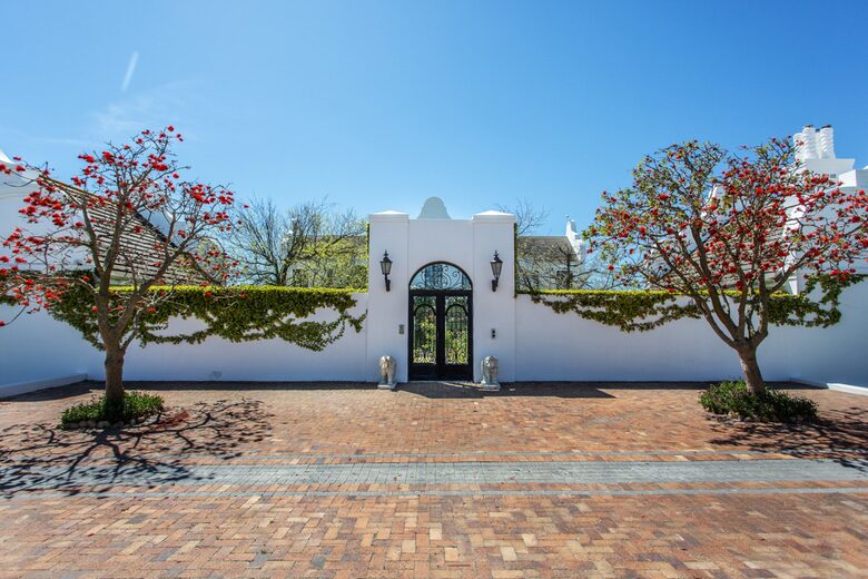 Manor House Fijndraai Estate - Stellenbosch, South Africa
