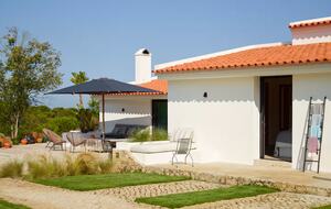 Elegant Hideaway in the Heart of Arrábida Nature Park - Azeitao, Portugal