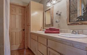 Arizona Mountain Retreat | Main House & Guest Cabin on 4+ Acres - Payson, Arizona