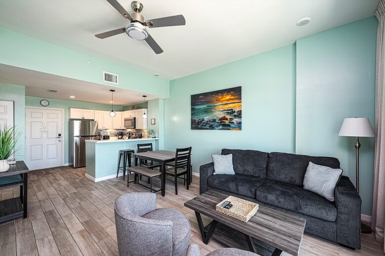 Gulf View Coastal Retreat in Madeira Beach - Madeira Beach, Florida