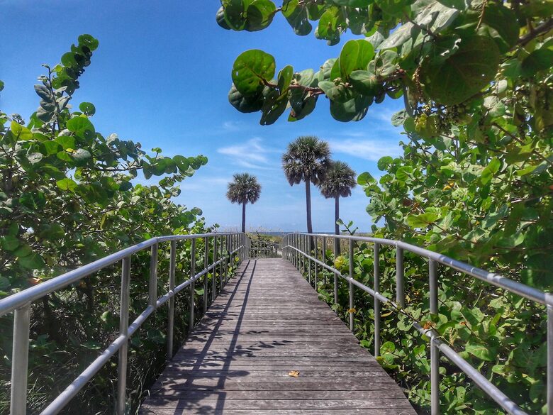 Gulf View Coastal Retreat in Madeira Beach - Madeira Beach, Florida