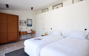 Elegant Hideaway in the Heart of Arrábida Nature Park - Azeitao, Portugal