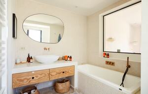 Elegant Hideaway in the Heart of Arrábida Nature Park - Azeitao, Portugal
