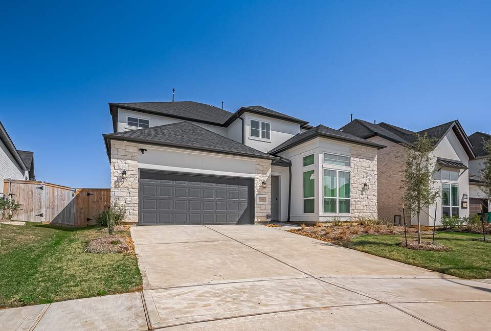Modern Home at Lakes at Creekside Home Minutes from The Woodlands - Tomball, Texas