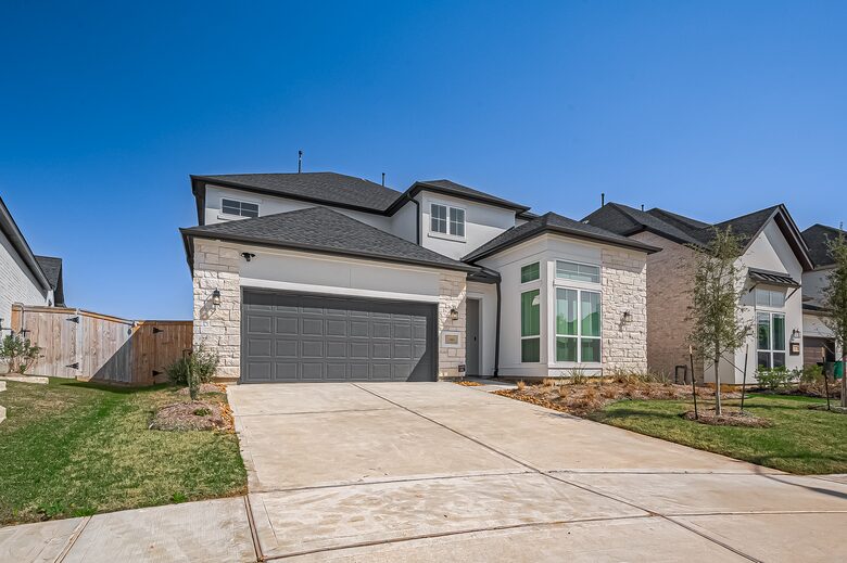 Modern Home at Lakes at Creekside Home Minutes from The Woodlands - Tomball, Texas