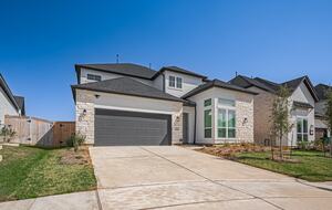 Modern Home at Lakes at Creekside Home Minutes from The Woodlands - Tomball, Texas