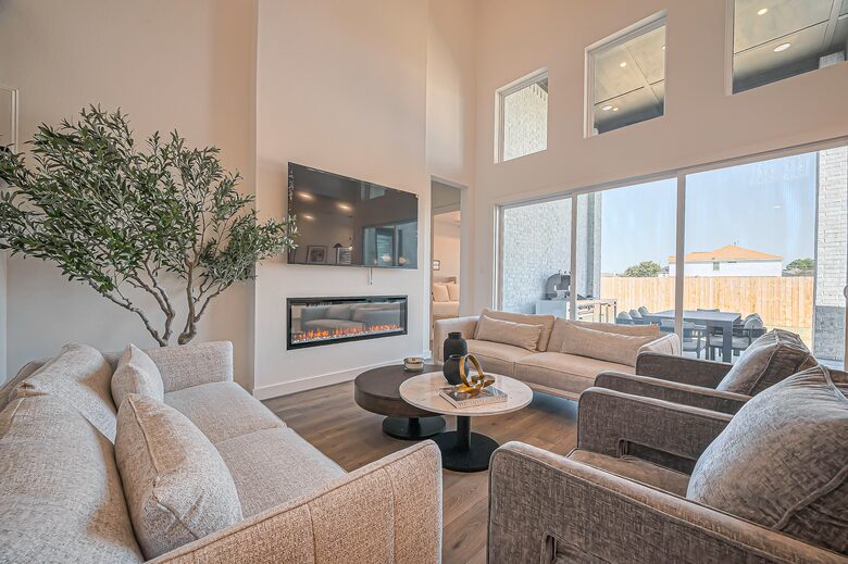 Modern Home at Lakes at Creekside Home Minutes from The Woodlands - Tomball, Texas