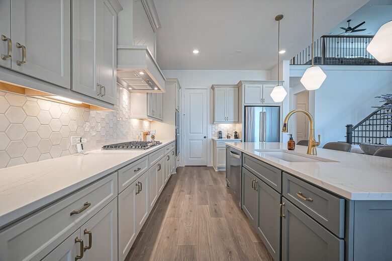 Modern Home at Lakes at Creekside Home Minutes from The Woodlands - Tomball, Texas