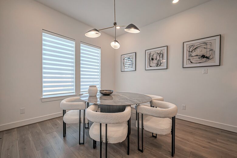 Modern Home at Lakes at Creekside Home Minutes from The Woodlands - Tomball, Texas