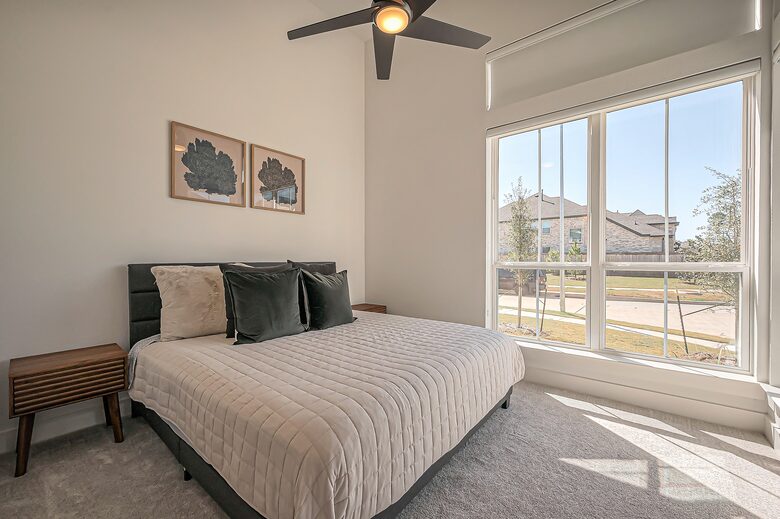 Modern Home at Lakes at Creekside Home Minutes from The Woodlands - Tomball, Texas