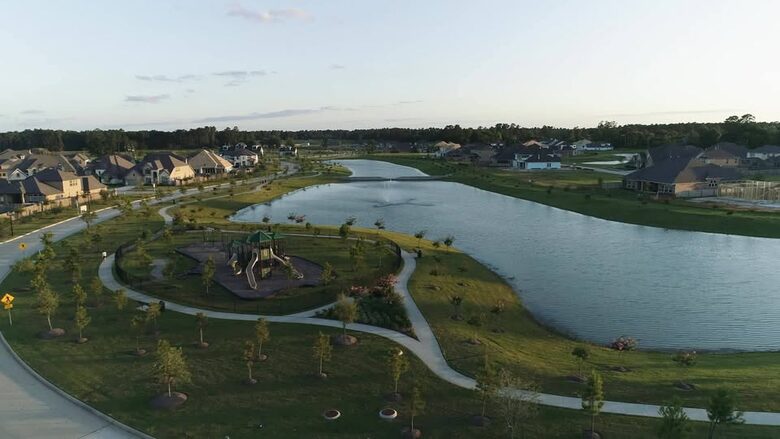Modern Home at Lakes at Creekside Home Minutes from The Woodlands - Tomball, Texas