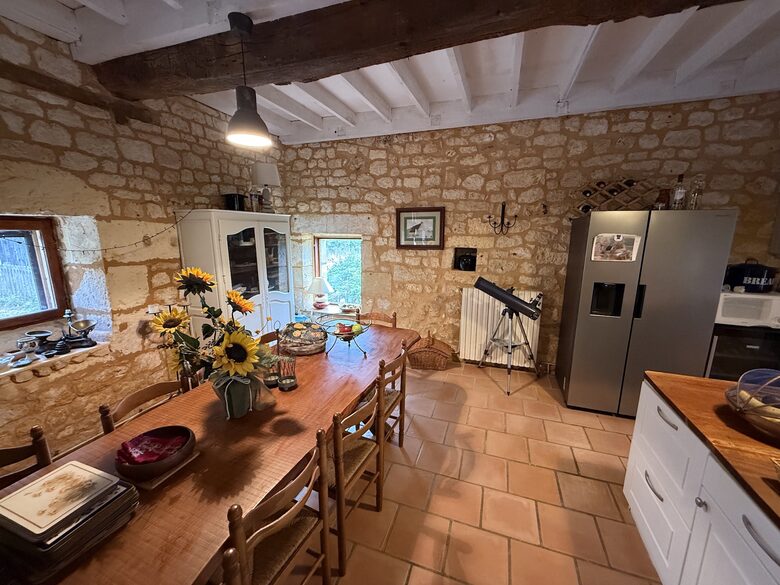 Rustic French Country Escape with Private Pool - Beaumont-du-Périgord, France