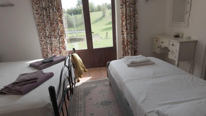 Rustic French Country Escape with Private Pool - Beaumont-du-Périgord, France