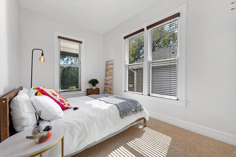Victorian Sanctuary with Sauna & Speakeasy - Monrovia, California