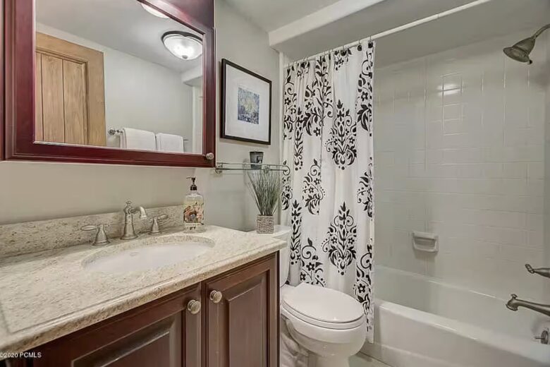Lower Bathroom