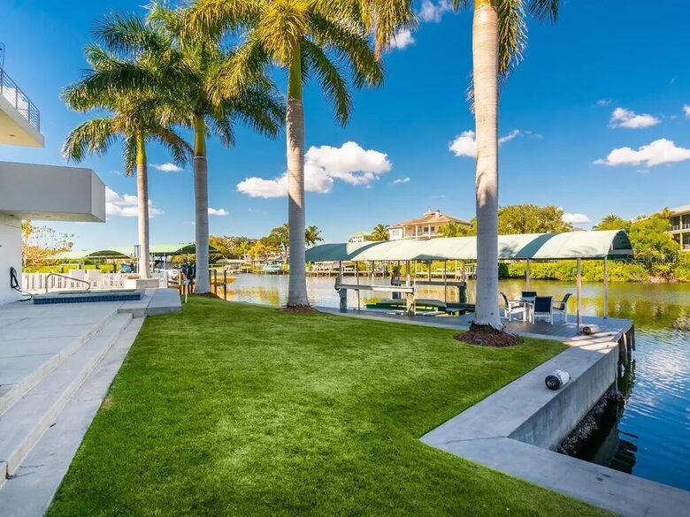 Five-Level Sarasota Waterfront Luxury Home with Rooftop Deck & Terraces - Sarasota, Florida