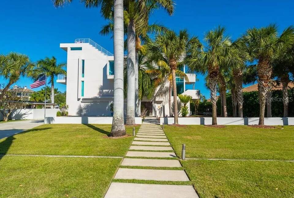 Five-Level Sarasota Waterfront Luxury Home with Rooftop Deck & Terraces - Sarasota, Florida