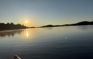 Stunning Muskoka Waterfront Retreat with Year-Round Adventure - Huntsville, Canada