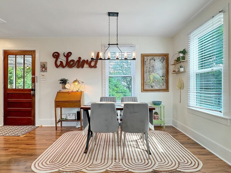 Mid City Baton Rouge Retreat with Carriage House - Baton Rouge, Louisiana