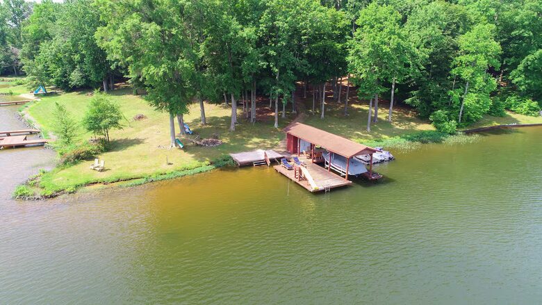 Lake Anna Cabin with Private Dock & Views - Mineral, Virginia