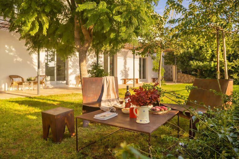 Contemporary Masseria Living in Southern Italy - Muro Leccese, Italy