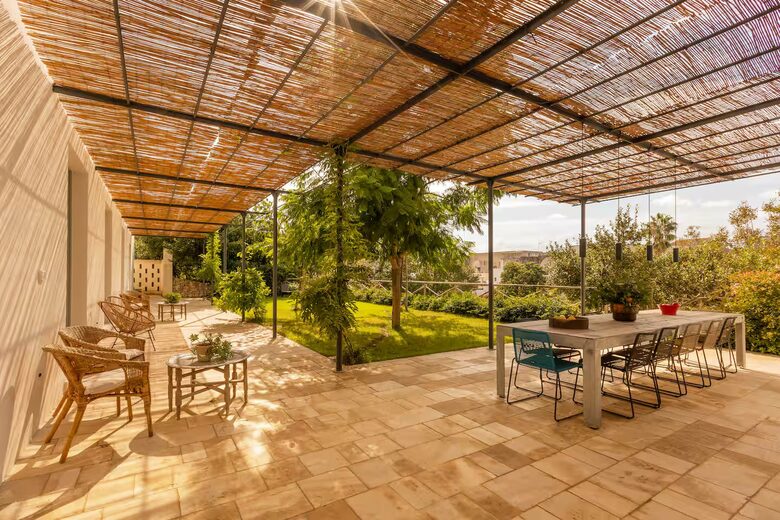 Contemporary Masseria Living in Southern Italy - Muro Leccese, Italy
