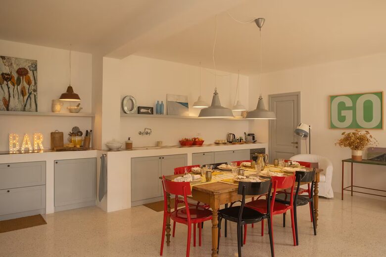 Contemporary Masseria Living in Southern Italy - Muro Leccese, Italy