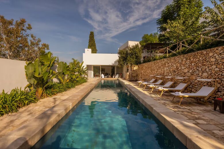Contemporary Masseria Living in Southern Italy - Muro Leccese, Italy