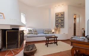 Villa Gioia, a Quiet Coastal Retreat Near Pula & Sardinia’s Famous Beaches - Fox 'e Sali-Monte Agumu, Italy