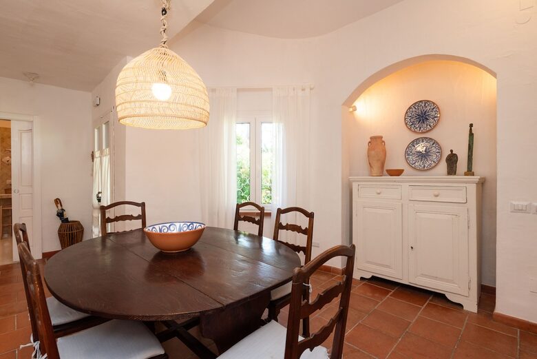 Villa Gioia, a Quiet Coastal Retreat Near Pula & Sardinia’s Famous Beaches - Fox 'e Sali-Monte Agumu, Italy