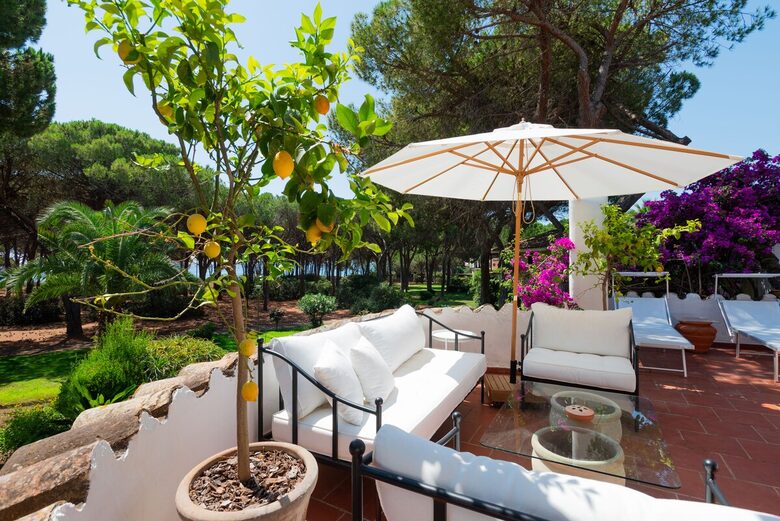 Villa Gioia, a Quiet Coastal Retreat Near Pula & Sardinia’s Famous Beaches - Fox 'e Sali-Monte Agumu, Italy