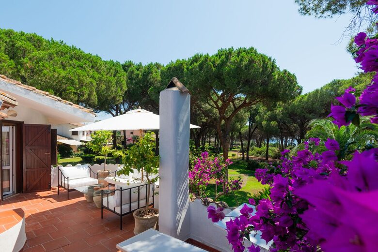 Villa Gioia, a Quiet Coastal Retreat Near Pula & Sardinia’s Famous Beaches - Fox 'e Sali-Monte Agumu, Italy