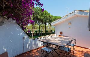 Villa Gioia, a Quiet Coastal Retreat Near Pula & Sardinia’s Famous Beaches - Fox 'e Sali-Monte Agumu, Italy