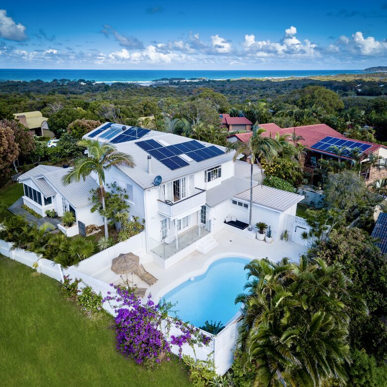 Byron Hill House | Elevated Luxury with Ocean & Hinterland Views - Byron Bay, Australia