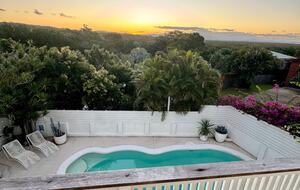 Byron Hill House | Elevated Luxury with Ocean & Hinterland Views - Byron Bay, Australia