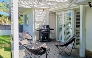 Byron Hill House | Elevated Luxury with Ocean & Hinterland Views - Byron Bay, Australia