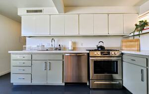 Mid-Century Retreat Near Palm Springs - Palm Springs, California
