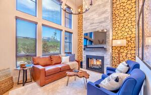 Riverside Alpine Escape | Elegant Winter Getaway in Silverthorne - Silverthorne, Colorado