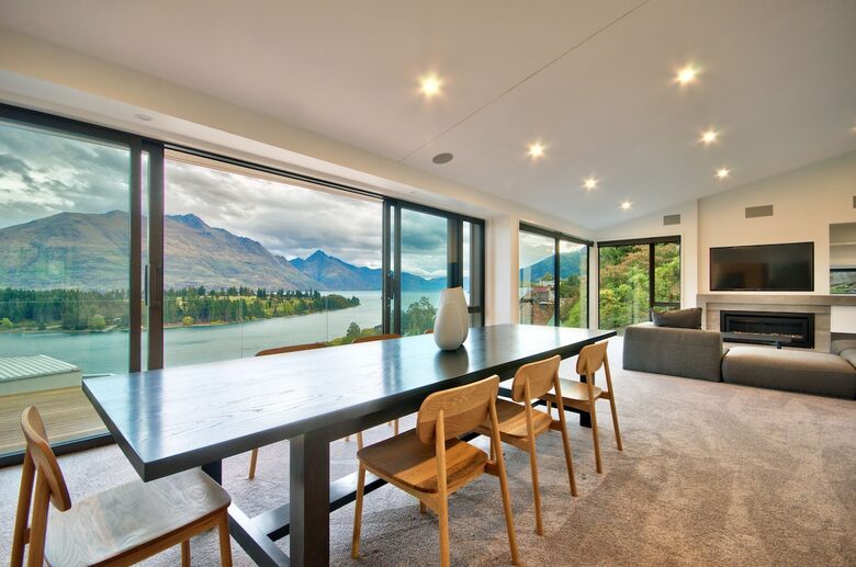 Alpine Vista House | Modern Luxury with Panoramic Lake & Mountain Views - Queenstown, New Zealand