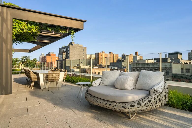 The Glass House in the Sky | Architectural Perfection Above Manhattan - New York, New York