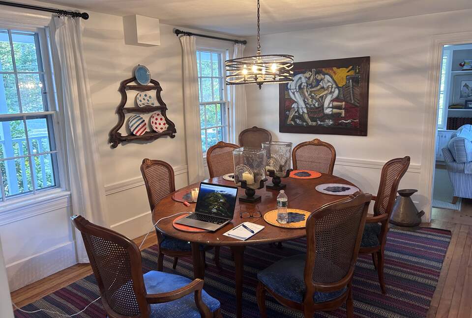 dining room (8 max)