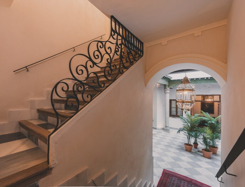 Restored Spanish Mansion with Studio and Private Patio - Toledo, Spain