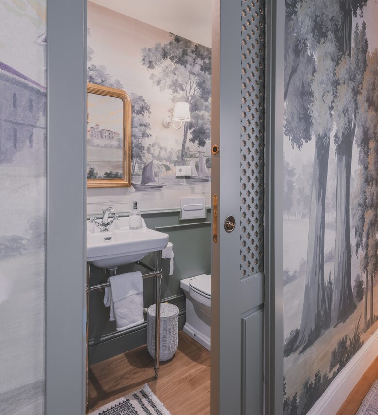 Restored Spanish Mansion with Studio and Private Patio - Toledo, Spain